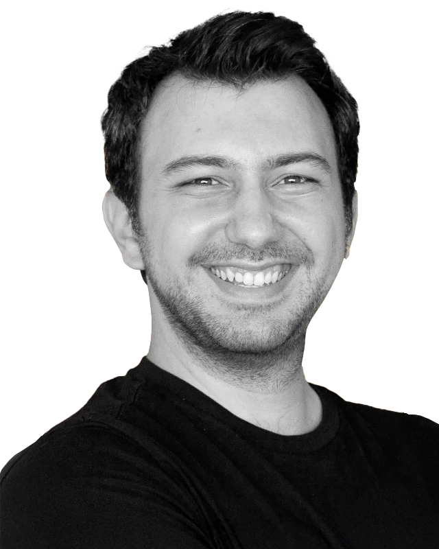 Ömer Aplak Headshot